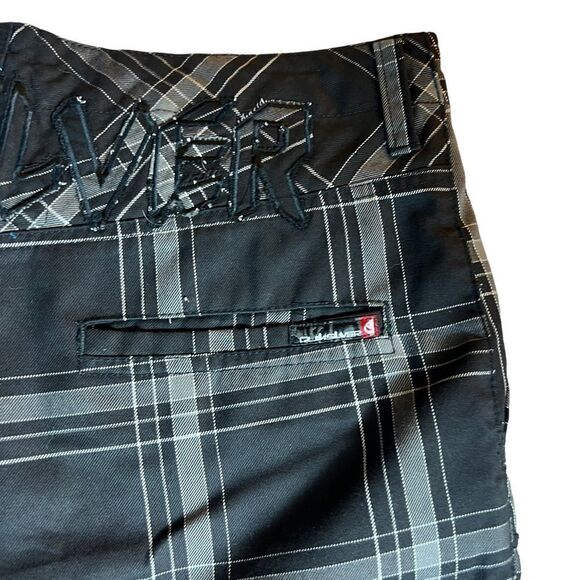 Quicksilver Plaid Print Embroidered Logo Bermuda Shorts Size 32 - Picture 10 of 12